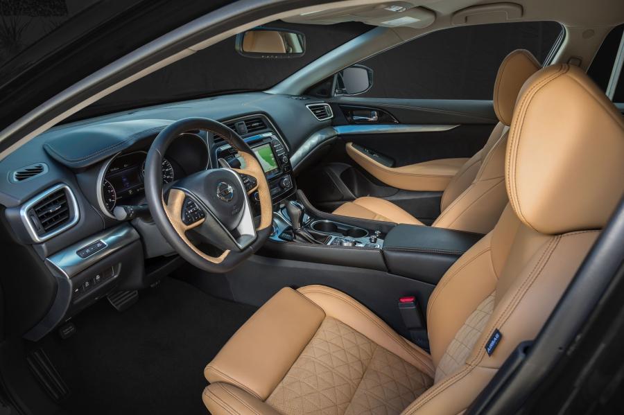  Nissan Maxima 2015 года  (фото 42 из 60)